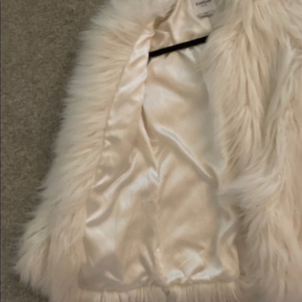Bebe XS white shaggy Mongolian faux fur coat jacket - Picture 5 of 6